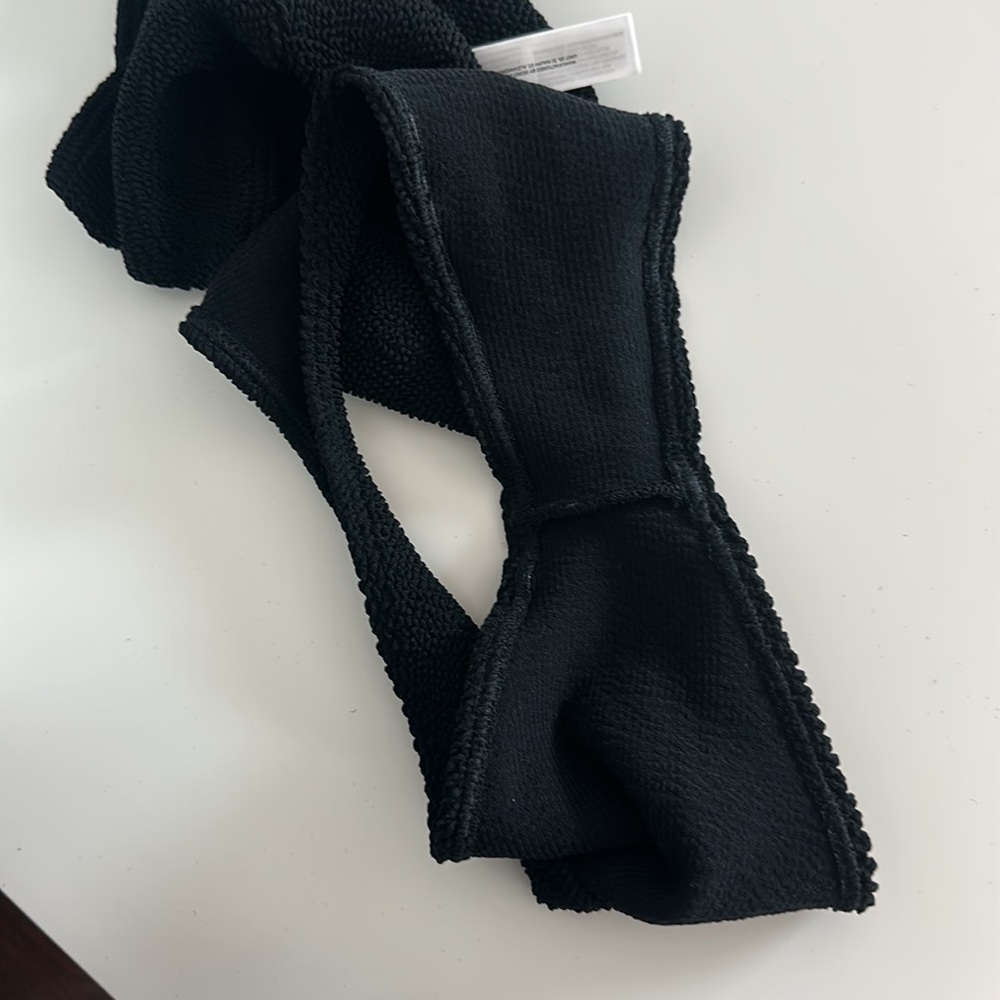 New bond-eye Thera Cutout Strapless One-Piece Swimsuit - Picture 9 of 10